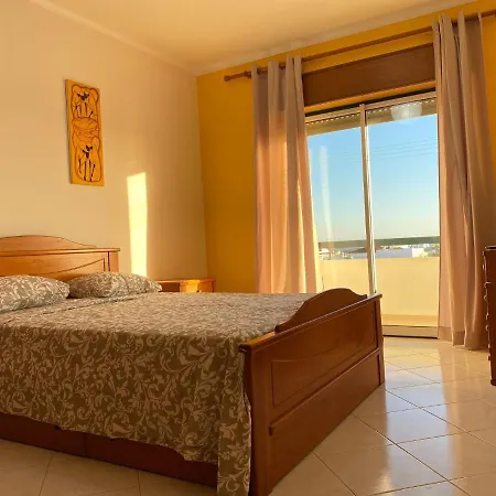 Ocean View Quartos Homestay