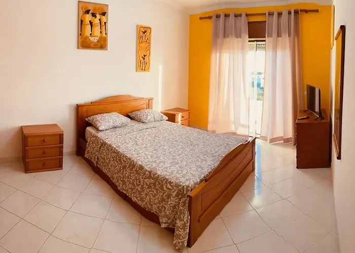 民宿 Ocean View Quartos *