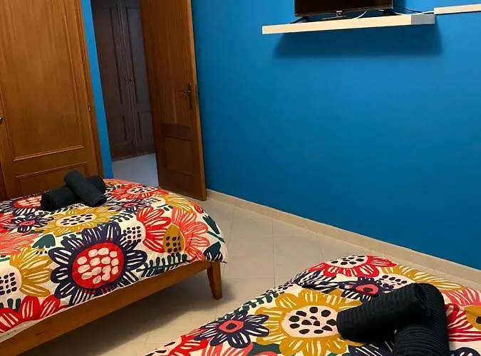 Ocean View Quartos *