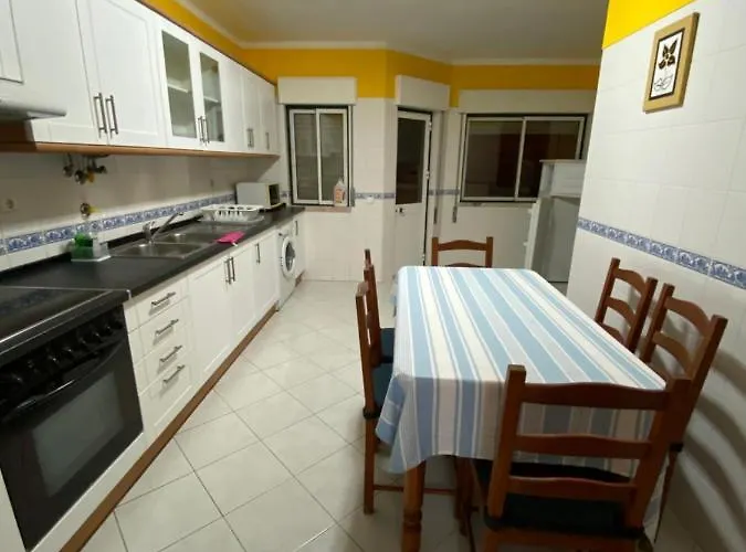 民宿 Ocean View Quartos *