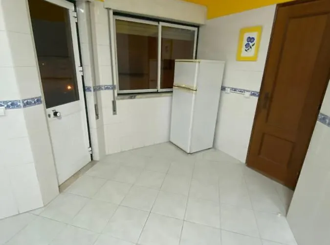 民宿 Ocean View Quartos 法鲁区