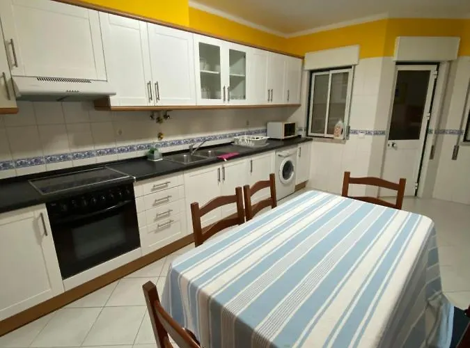 Ocean View Quartos *