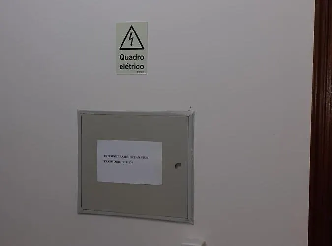 Ocean View Quartos 法鲁区